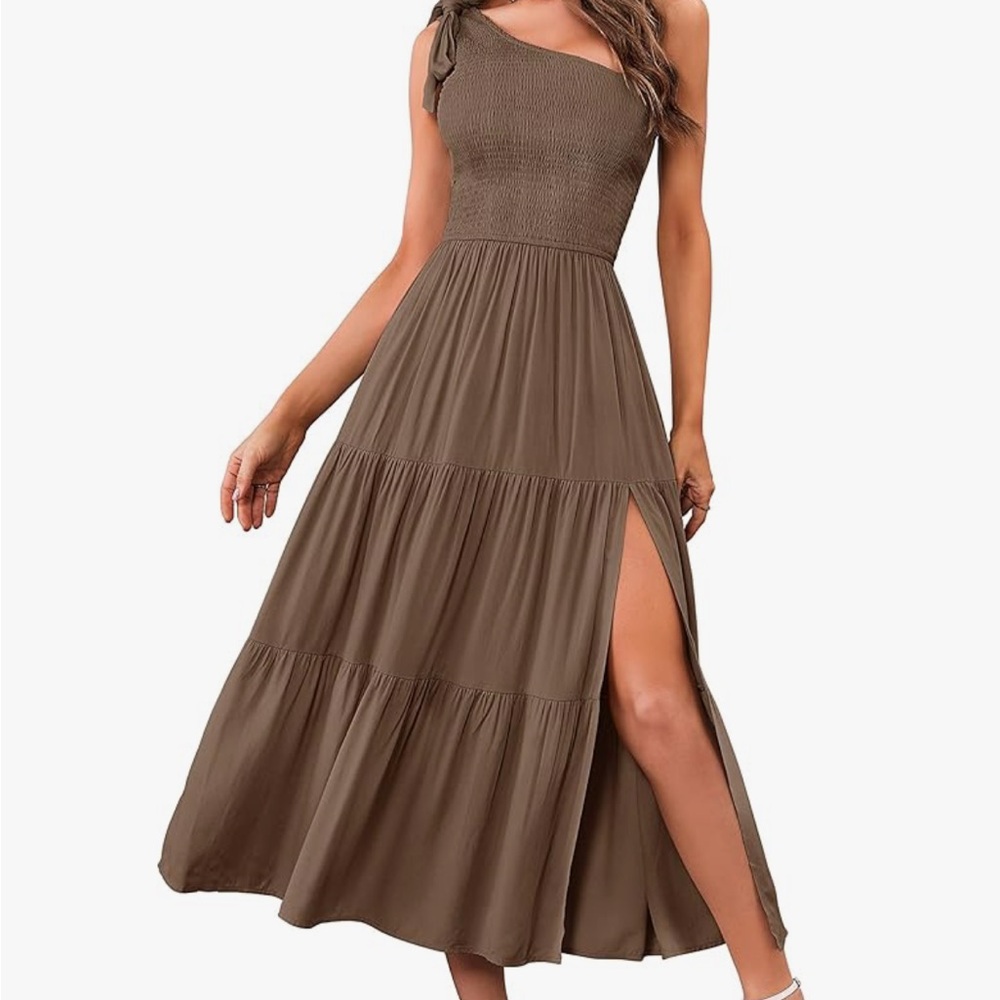 Elegant Brown One-Shoulder Maxi Dress
